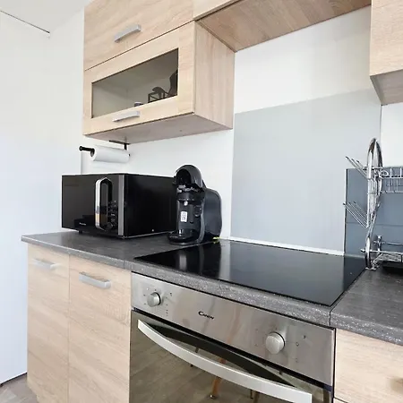 Le Miel D'opale - Ferry, Shuttle And アパート